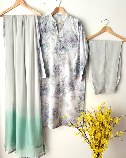 Pure digital printed silk