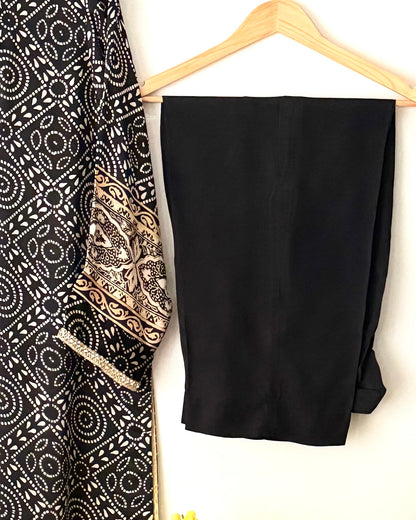 Noor -e- silk(A) -  Block printed Korean shamoze