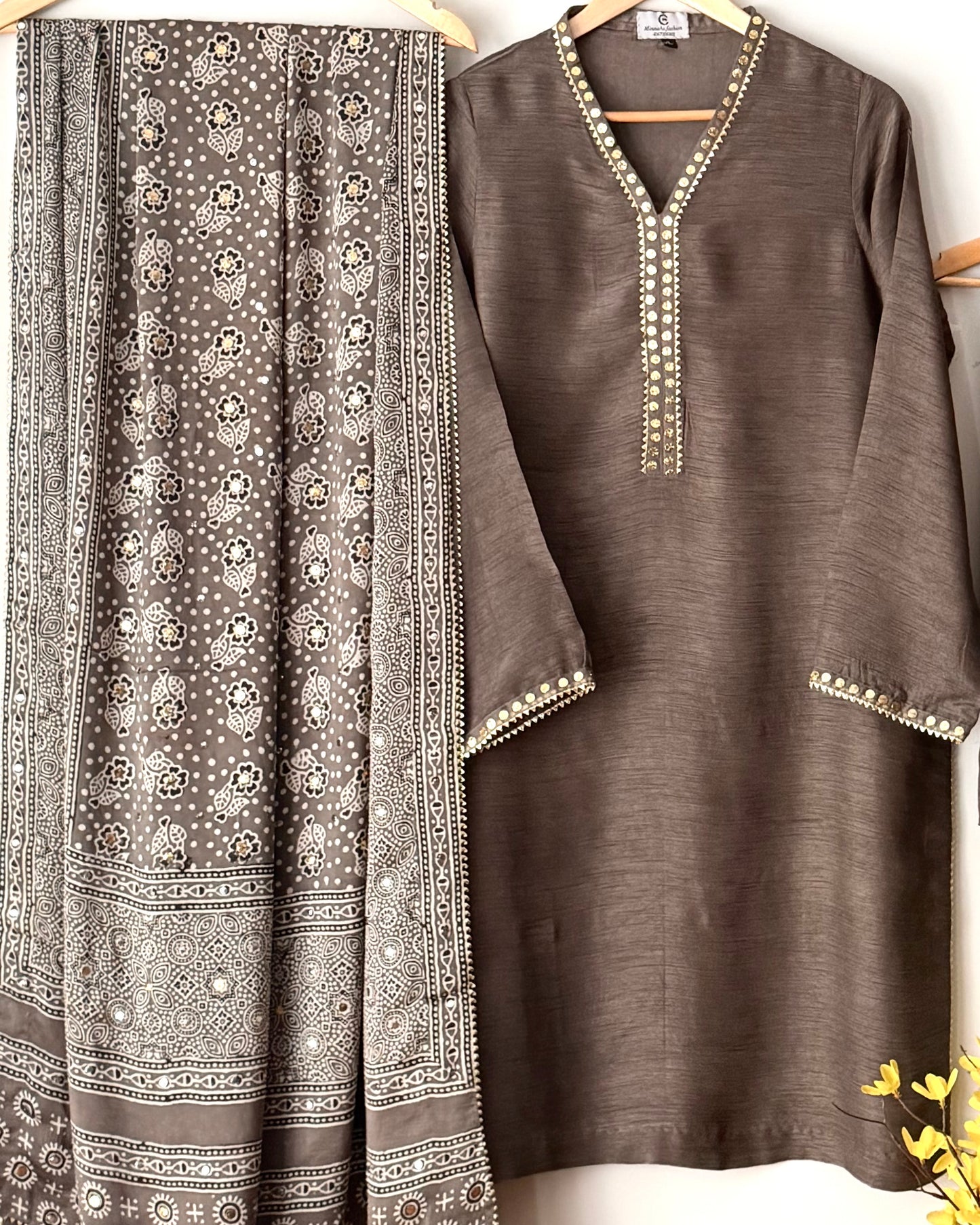 Afsanah  - Kamdani collection
