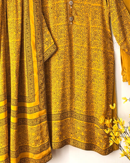 Ajrak print shamoze silk