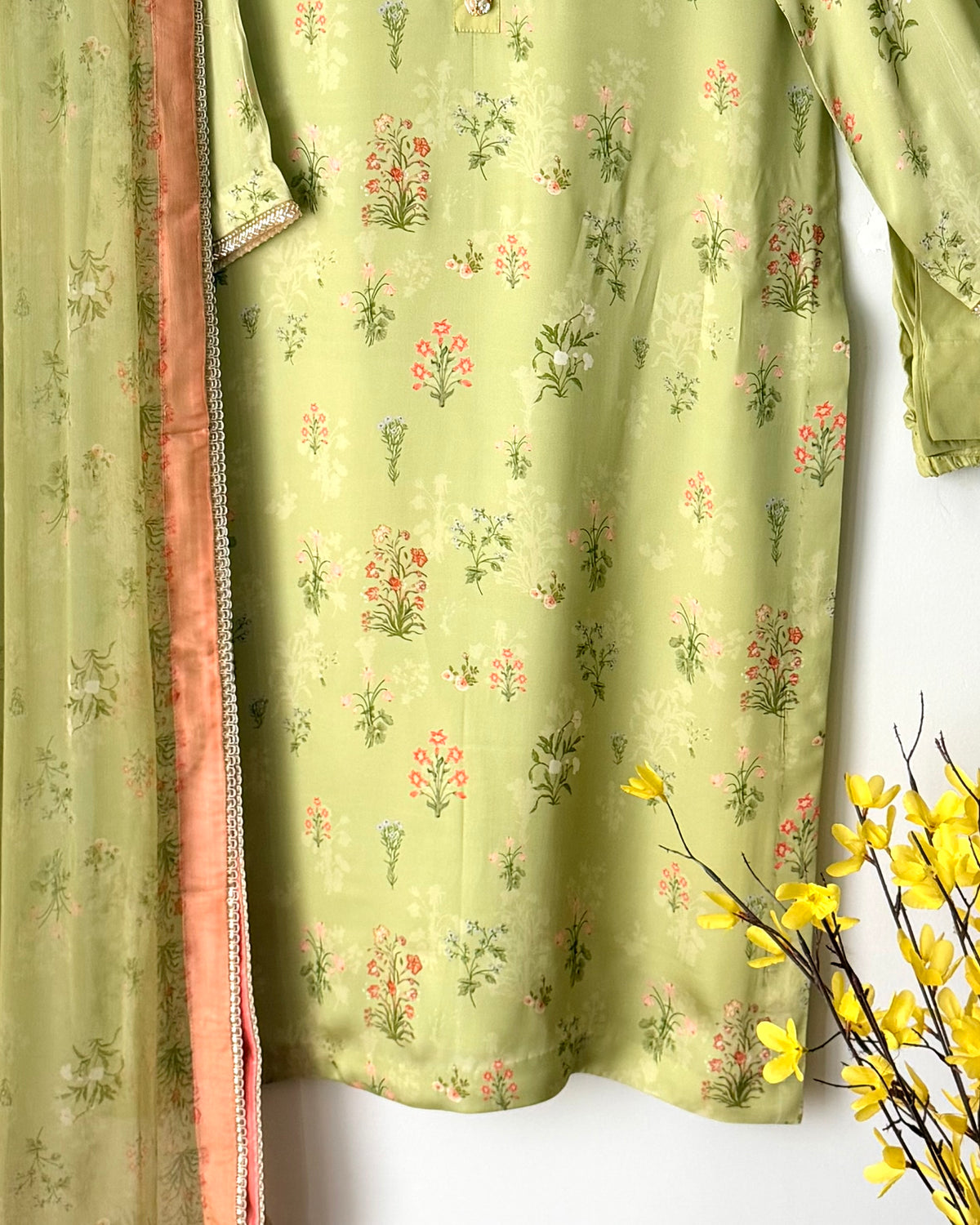 Printed crepe silk suit