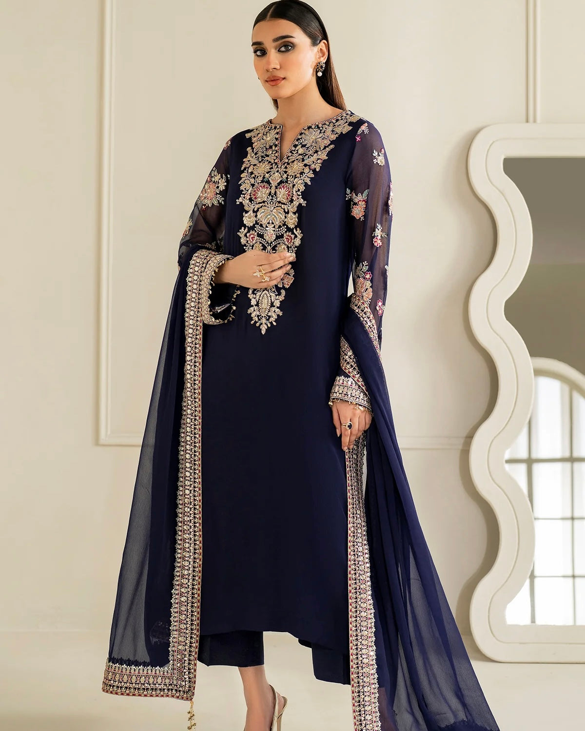 Chiffon embroidered suit - Baroque