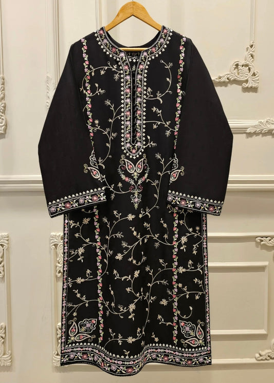 Lawn embroidered suit- Agha Noor