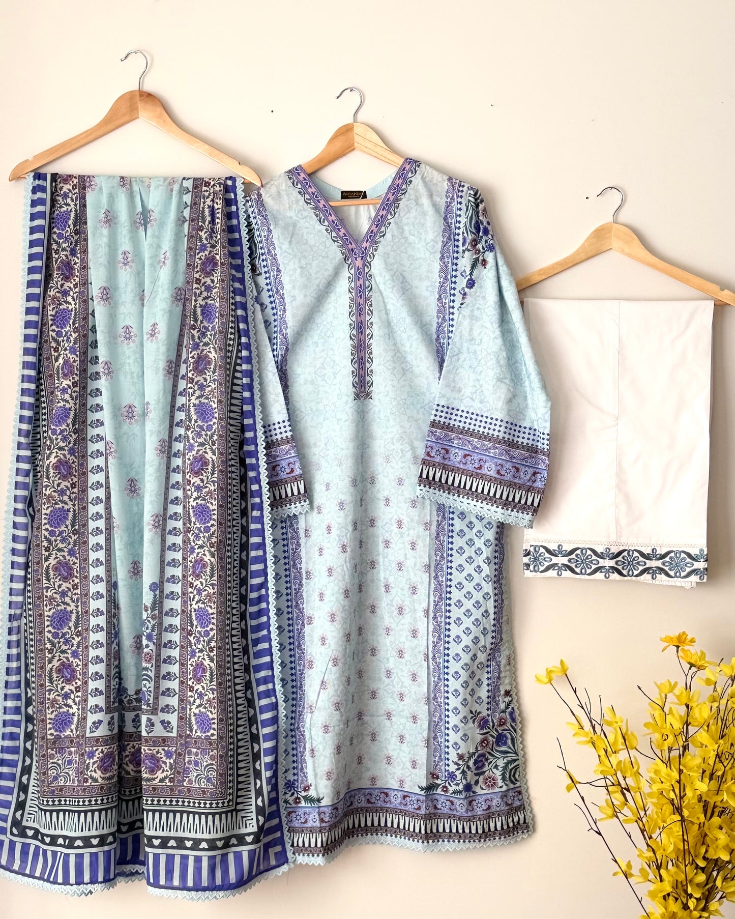 Printed lawn suit  - Agha noor