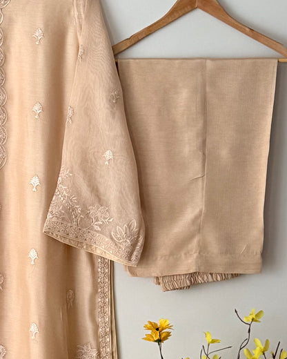 Embroidered cotton net   - Agha noor