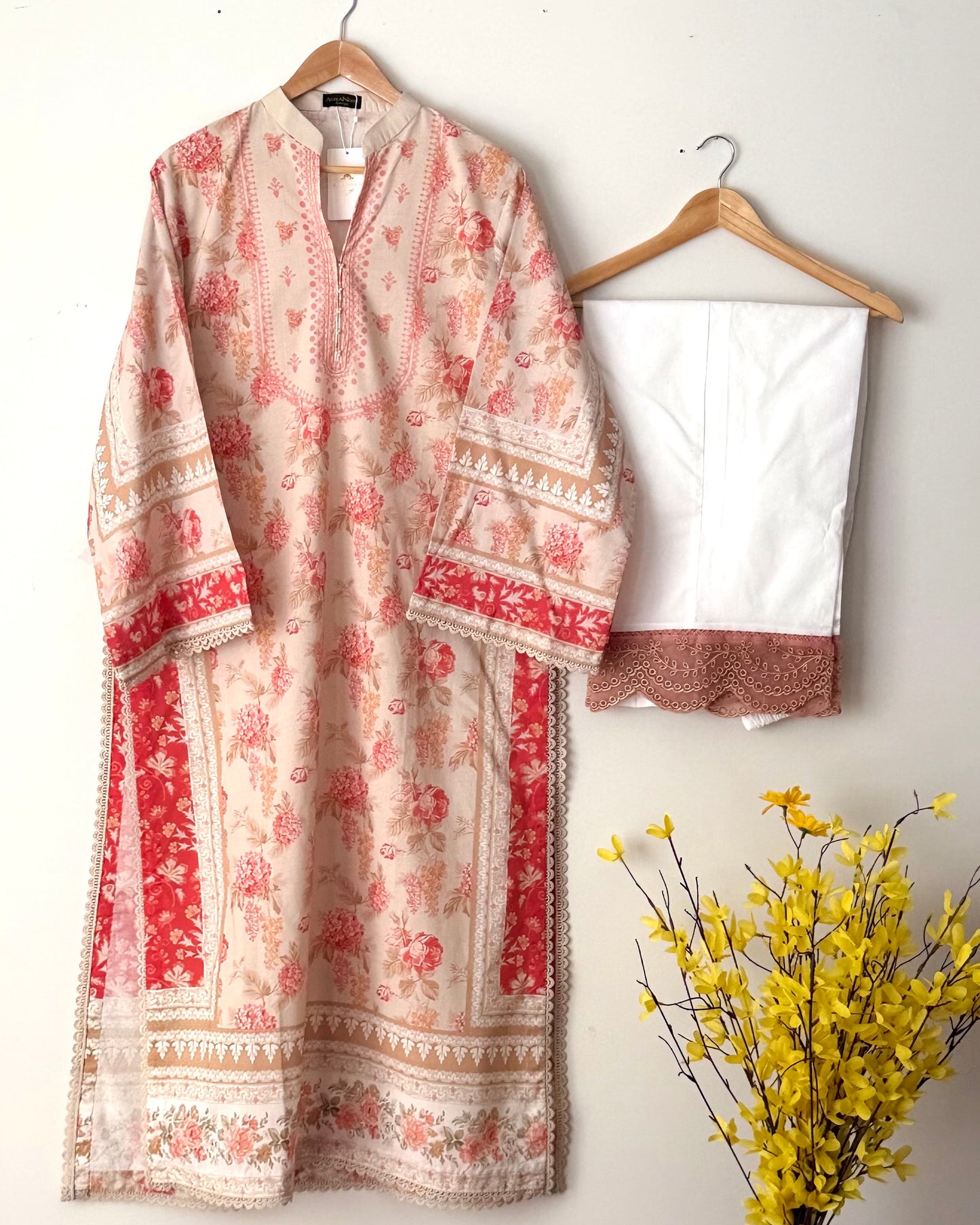 Printed lawn suit  - Agha noor