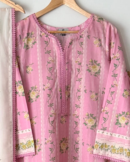 Maria b lawn
