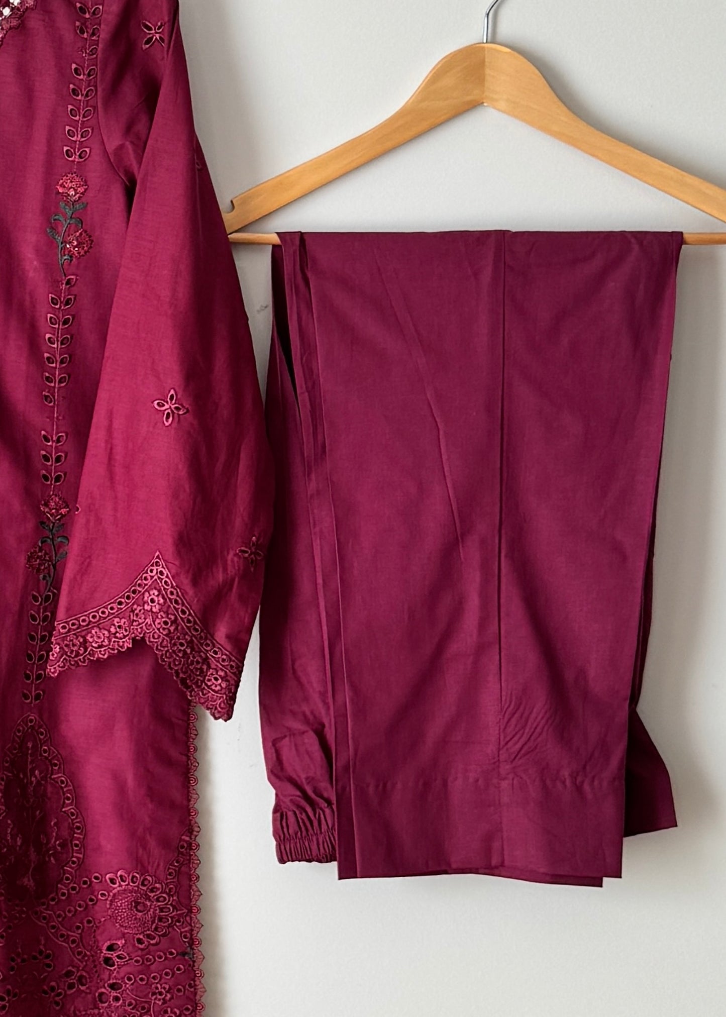 Noor by sadia asad - Lawn chicken Kari