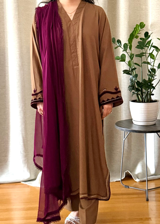 Dastaan -  karandi collection