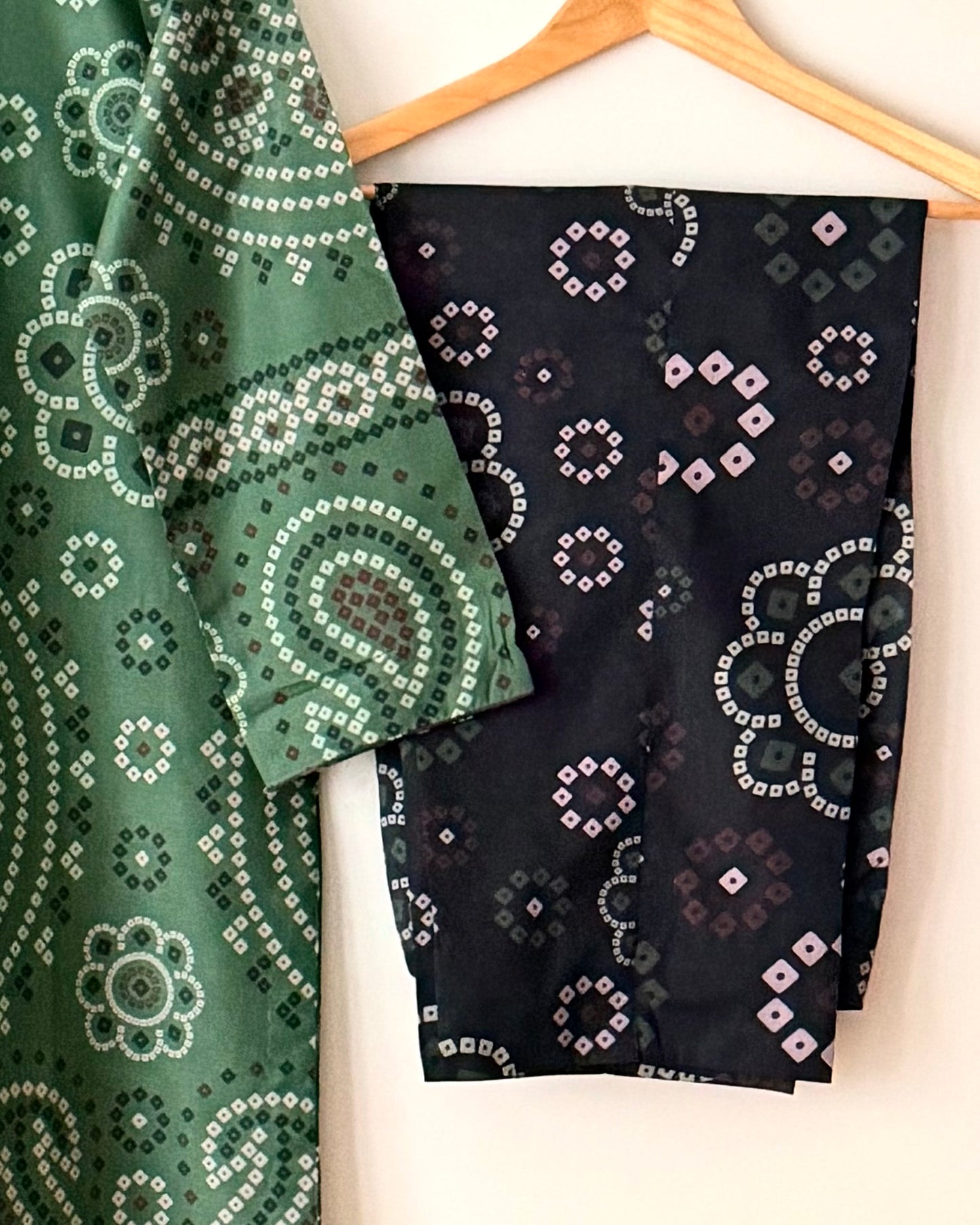 Printed lawn suit - Jazmin