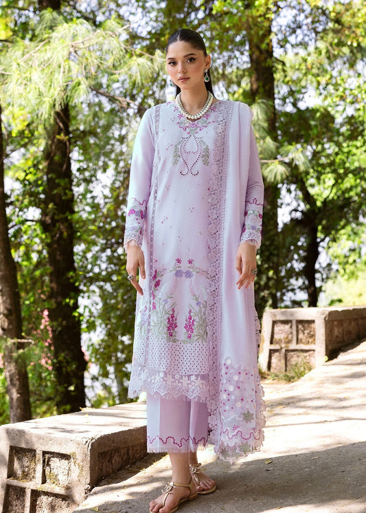 Design 16 - Saira Shakira