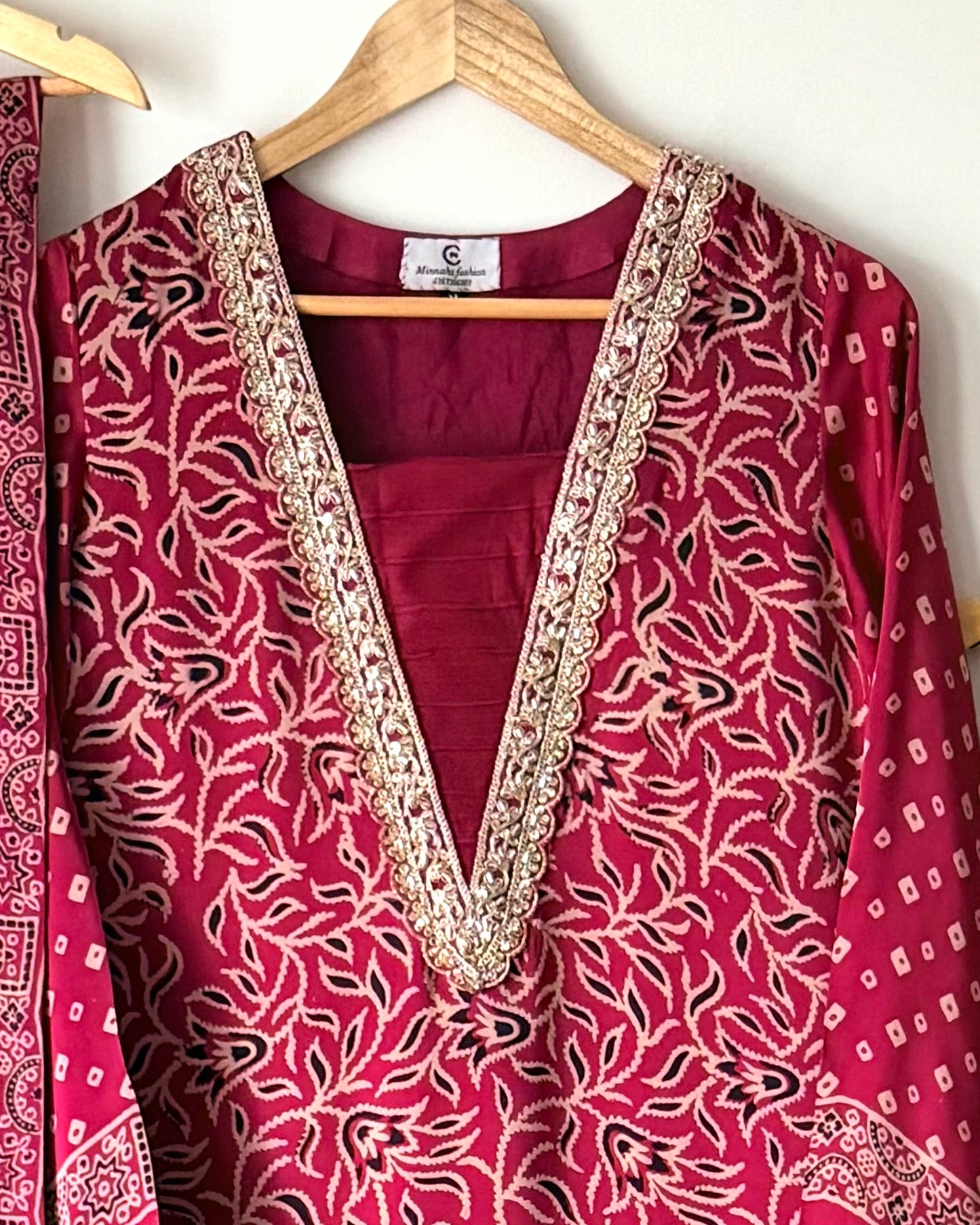 Noor -e- silk(F)- Block printed Korean shamoze
