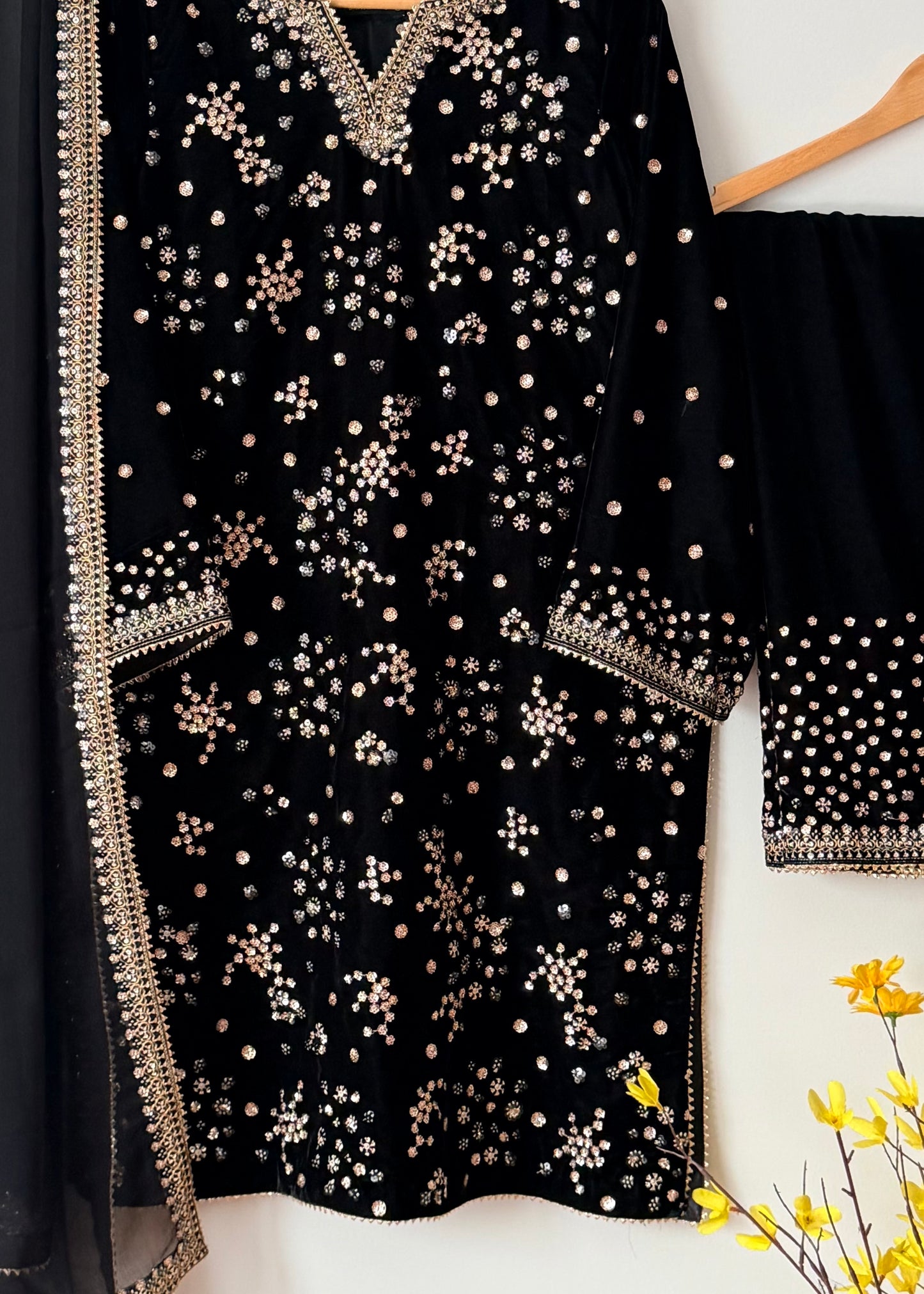 Velvet embroidered suit - Baroque