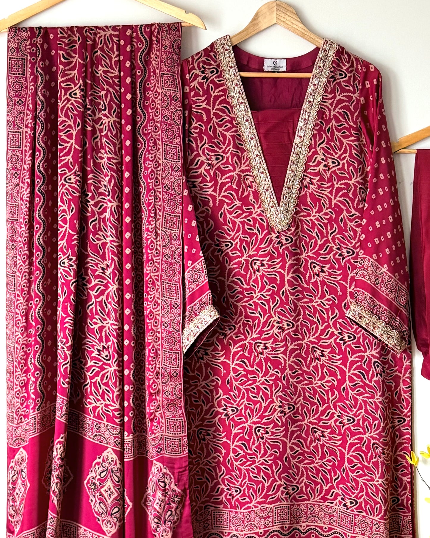 Noor -e- silk(F)- Block printed Korean shamoze