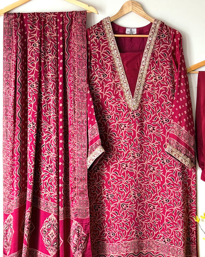 Noor -e- silk(F)- Block printed Korean shamoze