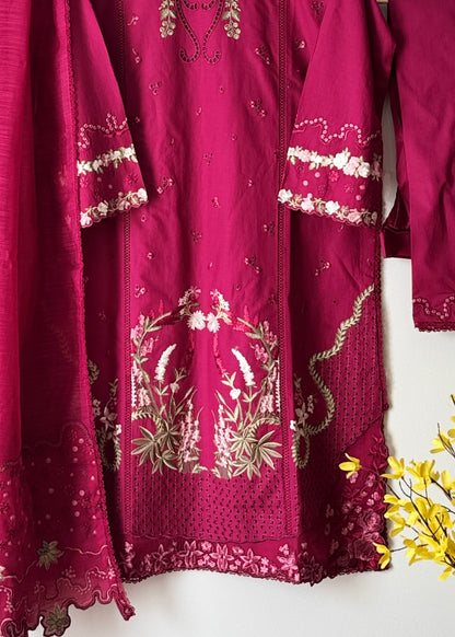 Design 1  - Saira Shakira