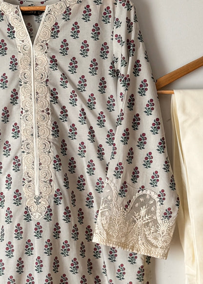 Xenia - lawn collection