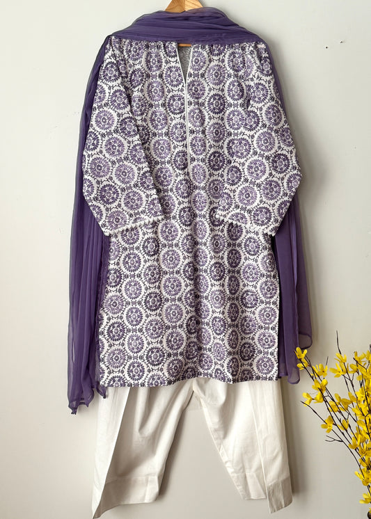 Embroidered suit- Basic