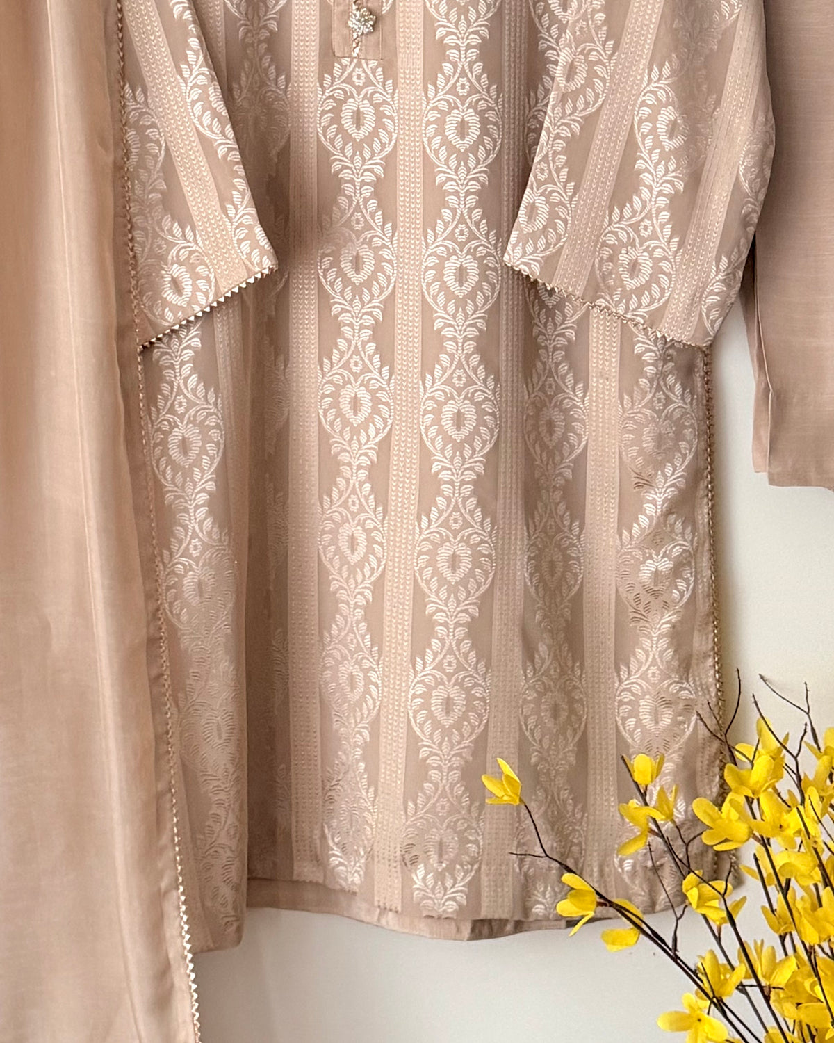 Self silk Jaquard