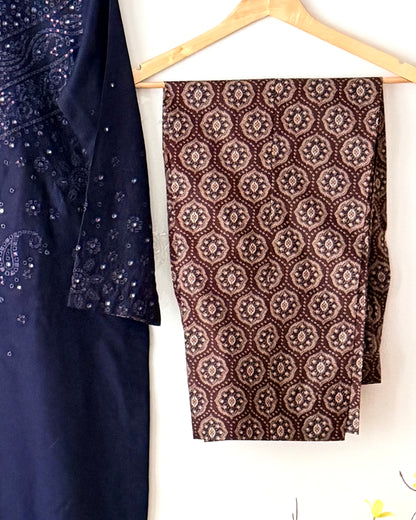 Embroidered lawn suit - Jazmin