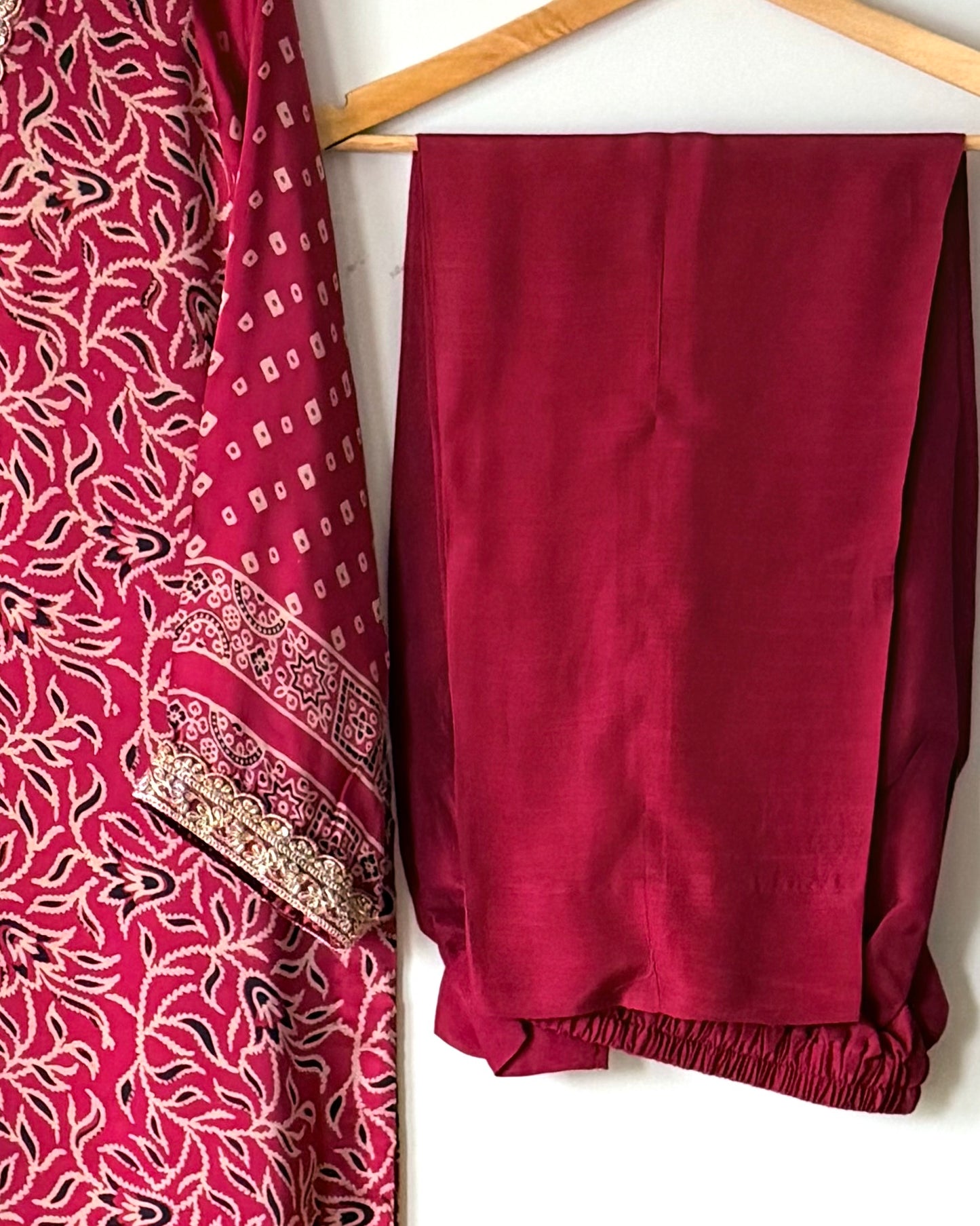 Noor -e- silk(F)- Block printed Korean shamoze