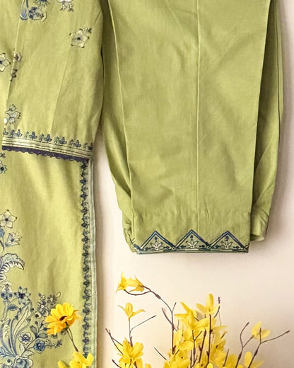 Snow drop - Zara shahjahan