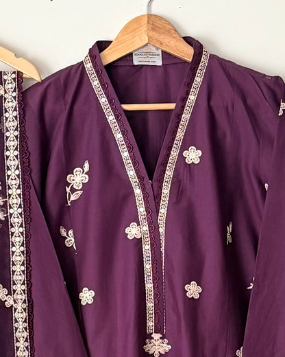 Embroidered lawn suit - Cross stitch
