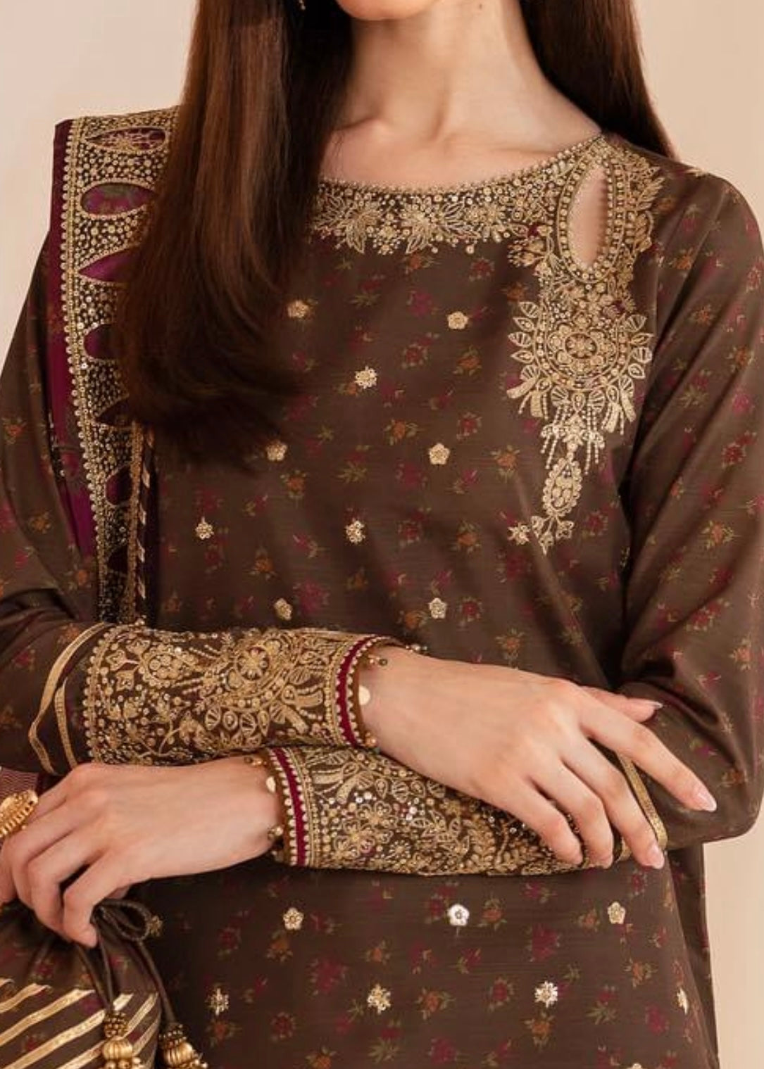 Jazmin - Embroidered Raw Silk